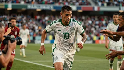 La Selección ecuatoriana sufre violencia en el Estadio Azteca